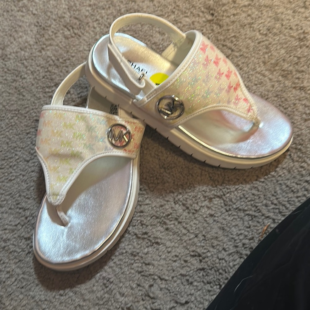 Michael kors Sandles size 1 girls